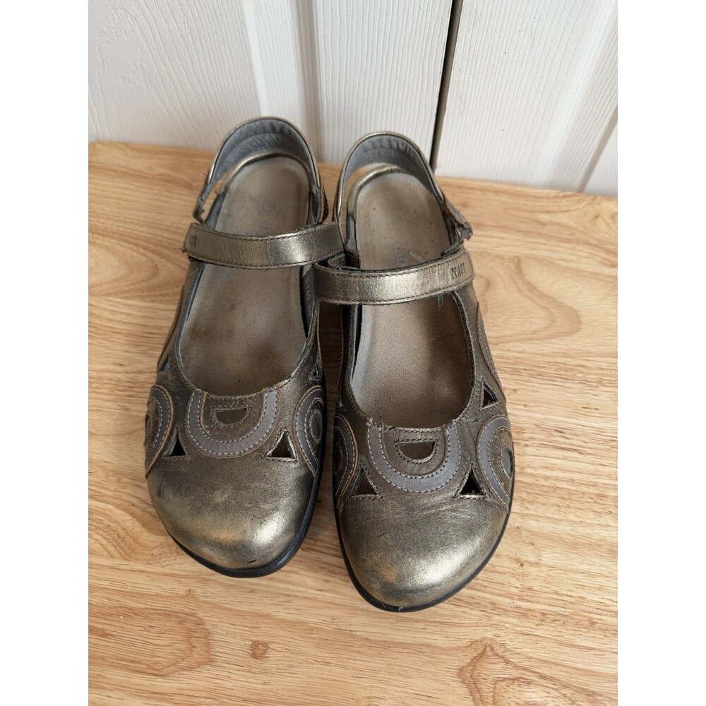Naot Rongo Slingback Mary Jane metallic Gold Leather shoes Women’s Sz 40 US 9